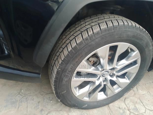Toyota RAV4 2019 Black