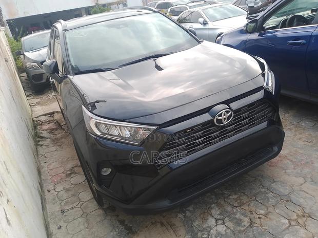 Toyota RAV4 2019 Black