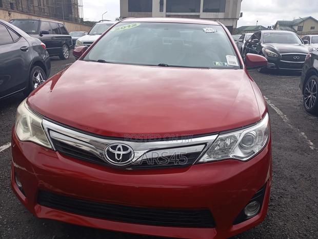 Toyota Camry 2012 Red