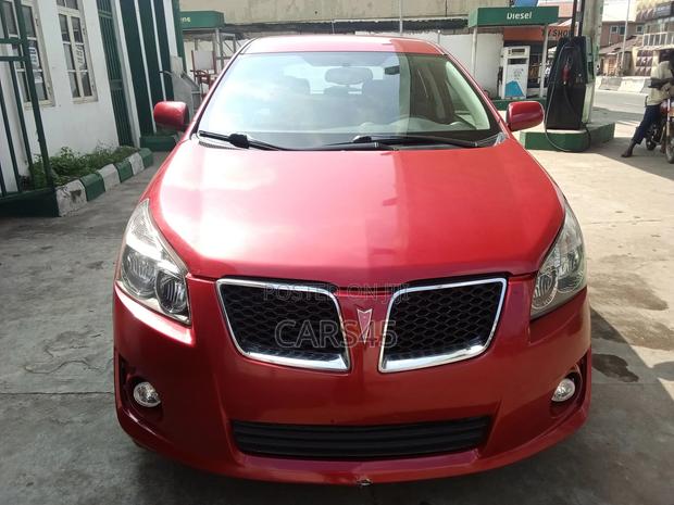 Pontiac Vibe 2009 Red