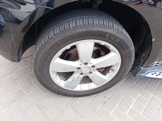Mercedes-Benz M Class 2011 Black