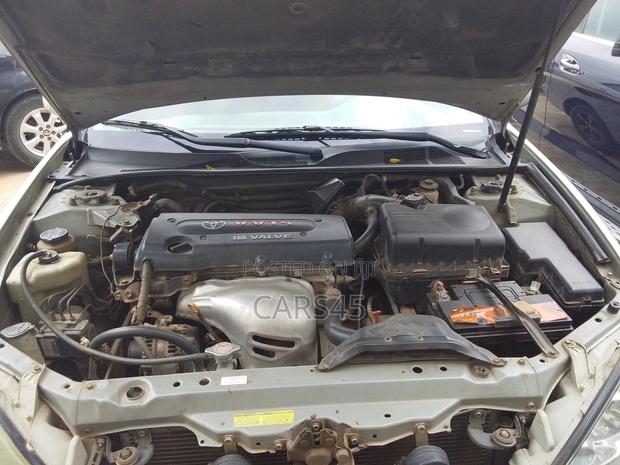Toyota Camry 2005 Silver