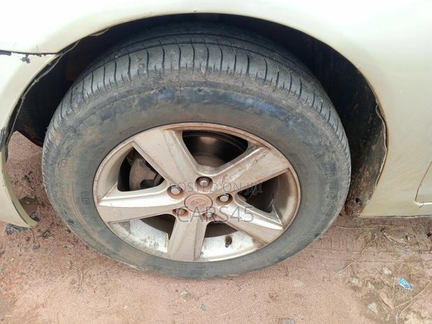 Toyota Camry 2003 Gold