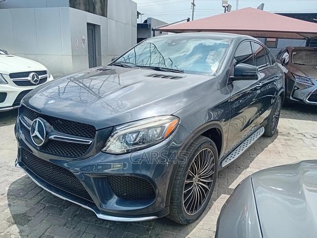 Mercedes-Benz GLE-Class 2015 Gray
