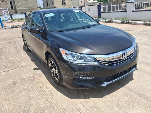 Honda Accord 2017 Brown