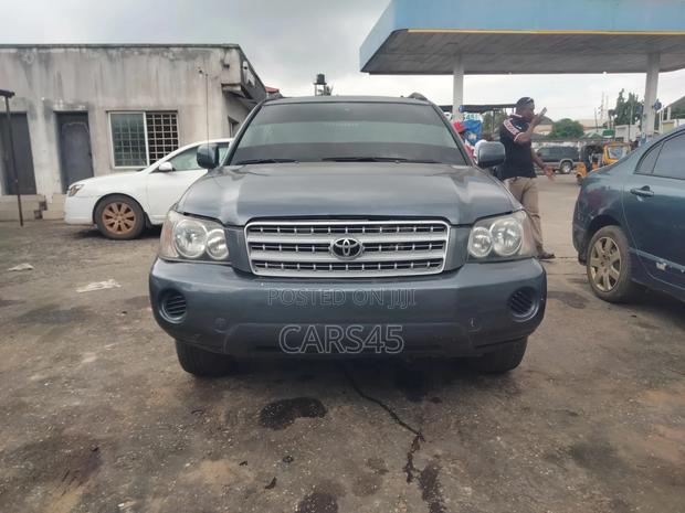 Toyota Highlander 2003 Blue