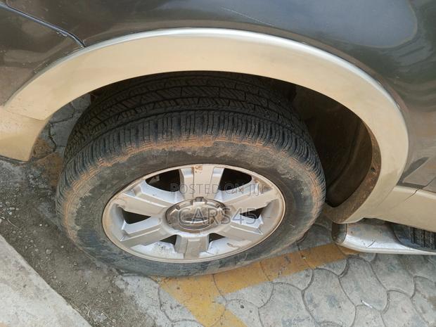 Ford F-150 2006 Black