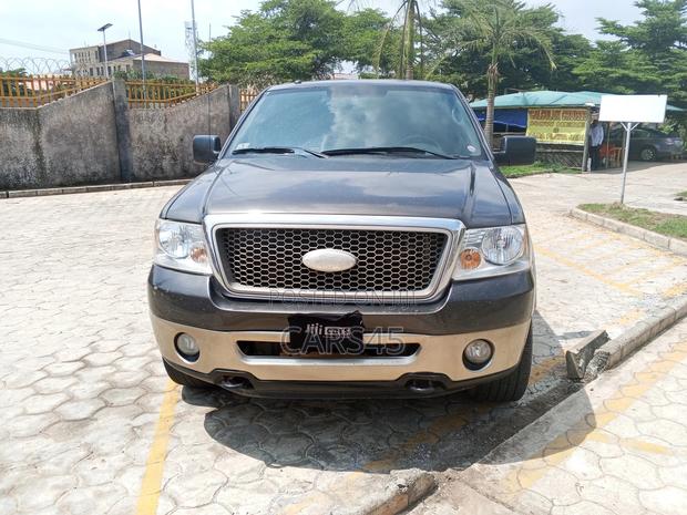 Ford F-150 2006 Black