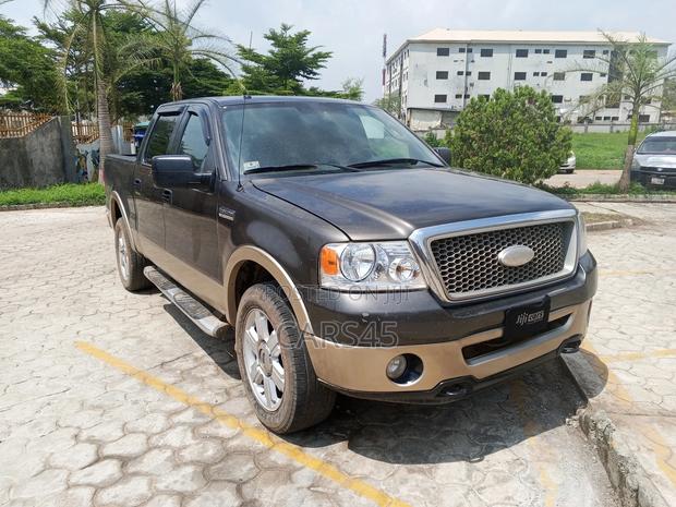 Ford F-150 2006 Black