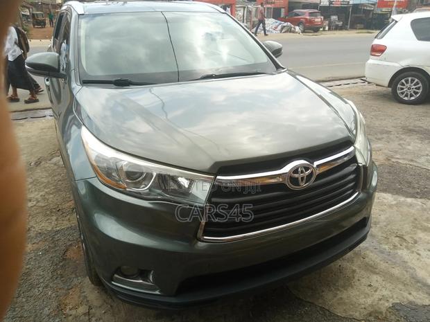 Toyota Highlander 2014 Green