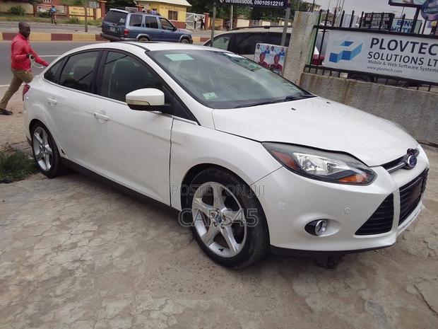 Ford Focus 2012 White