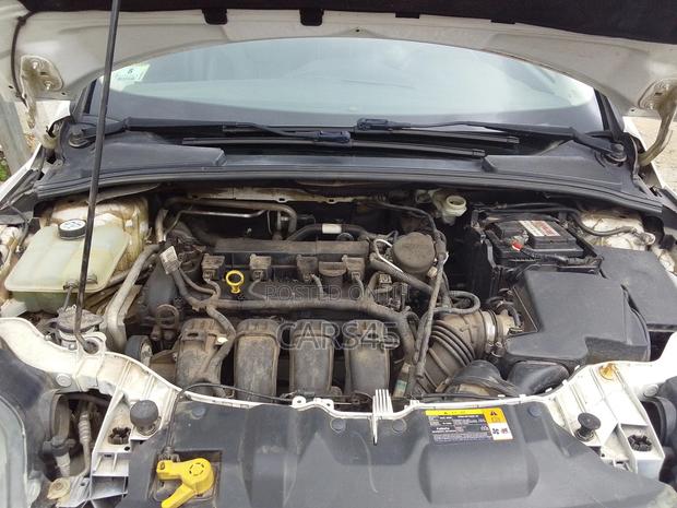 Ford Focus 2012 White