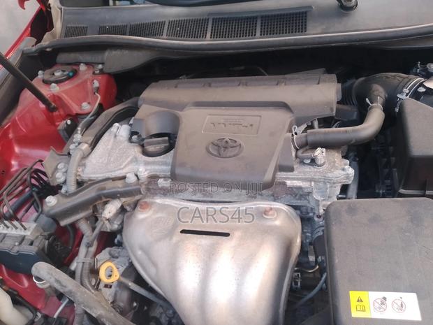 Toyota Camry 2014 Red