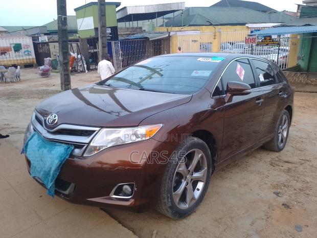 Toyota Venza 2014 Brown