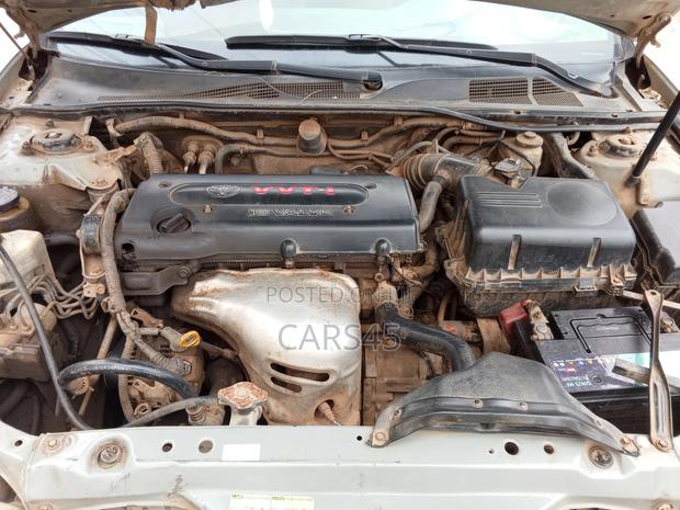 Toyota Camry 2005 Silver
