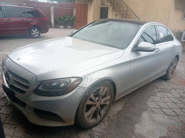 Mercedes-Benz C300 2015 Silver