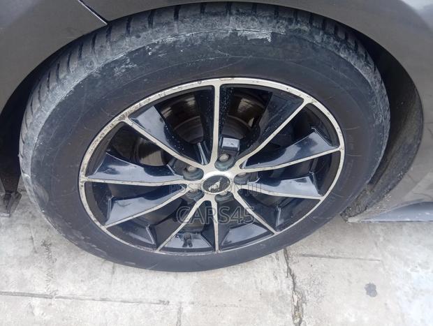 Ford Mustang 2015 Gray