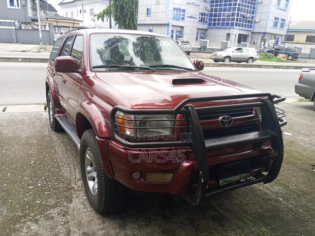 Toyota 4-Runner 2002 Red