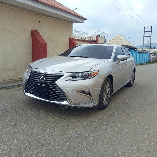 Lexus ES 2014 Silver