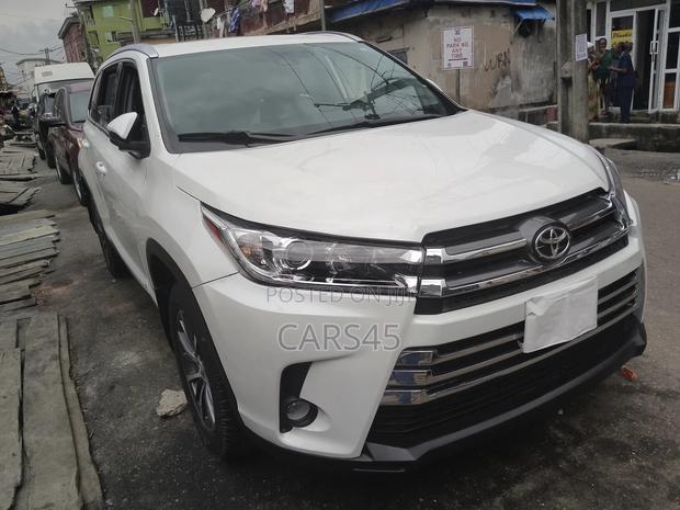 Toyota Highlander 2019 White
