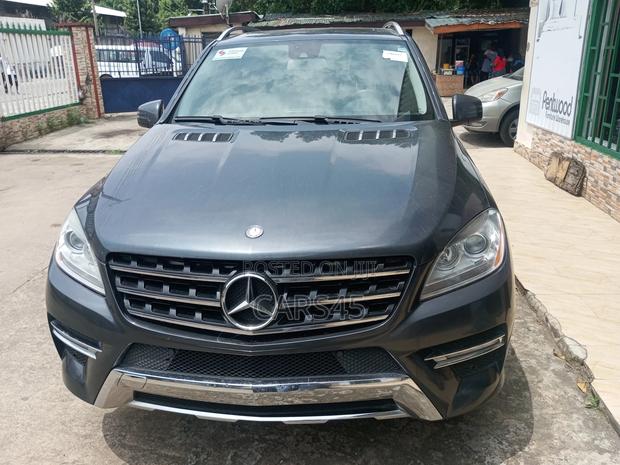 Mercedes-Benz M Class 2013 Gray