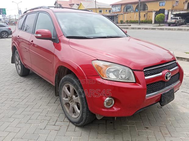 Toyota RAV4 2007 Red