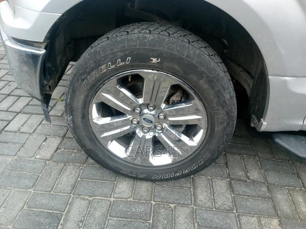 Ford F-150 2018 Silver