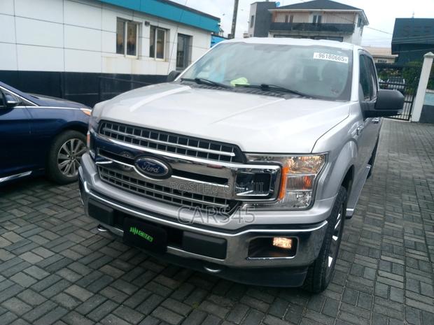 Ford F-150 2018 Silver