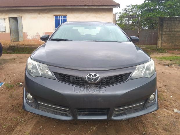 Toyota Camry L 4dr Sedan (2.5L 4cyl 6A) 2012 Gray