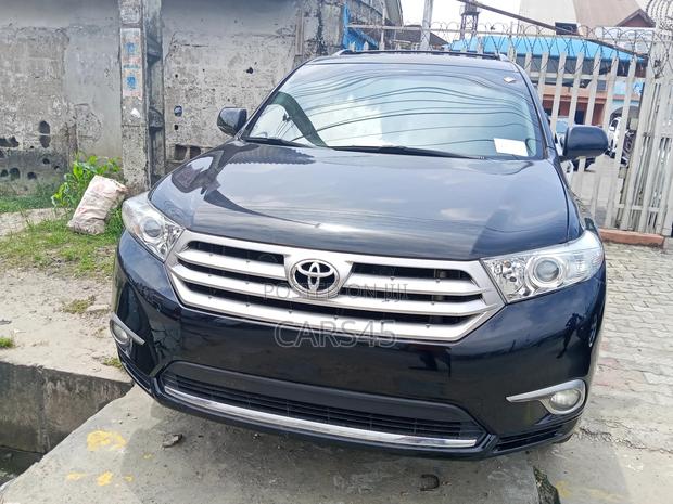 Toyota Highlander 2013 Black