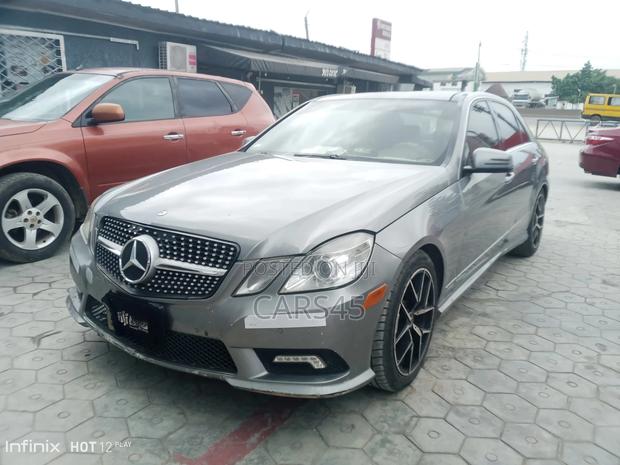 Mercedes-Benz E350 2011 Gray