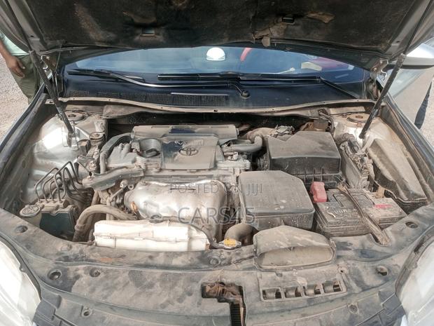 Toyota Camry 2017 Gray