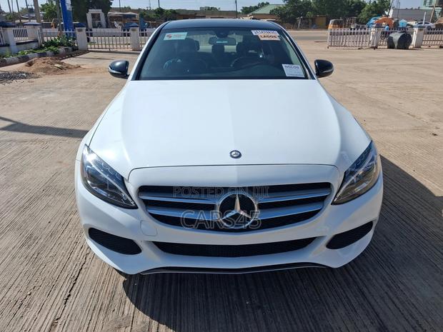 Mercedes-Benz C300 2016 White