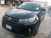 Toyota Highlander SE 4x2 V6 (3.5L 6cyl 8A) 2018 Black for sale