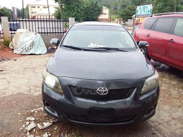 Toyota Corolla 2009 Silver
