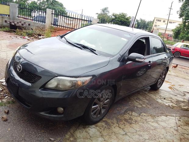 Toyota Corolla 2009 Silver