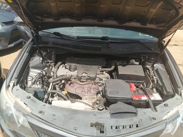 Toyota Camry 2012 Gray