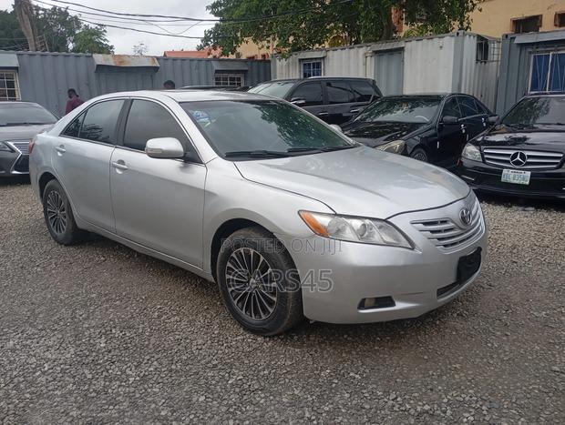 Toyota Camry 2008 Silver