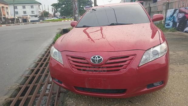 Toyota Camry LE 4dr Sedan (2.4L 4cyl 5A) 2009 Red