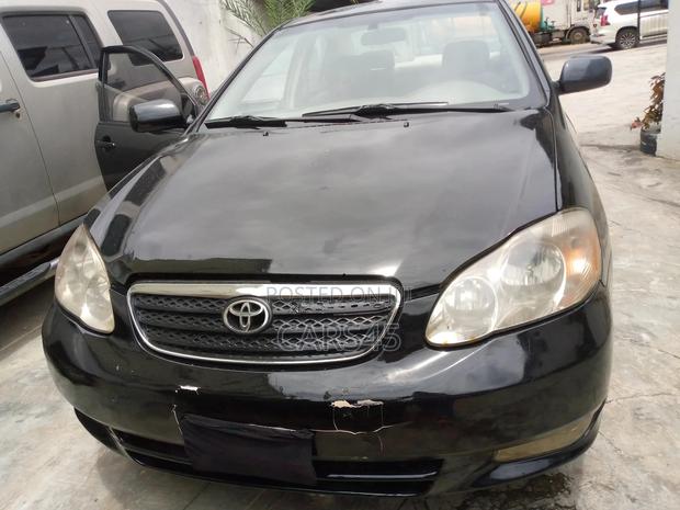 Toyota Corolla 2003 Black