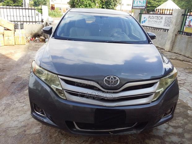 Toyota Venza 2015 Silver