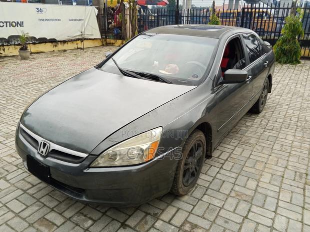Honda Accord 2006 Gray