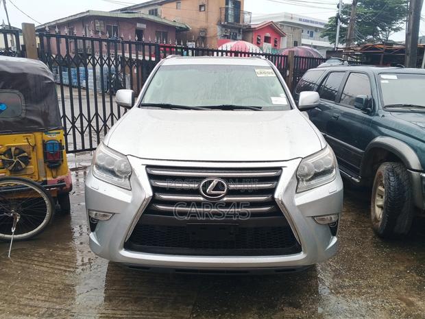 Lexus GX 2015 Silver
