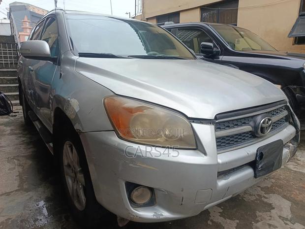Toyota RAV4 2007 Silver