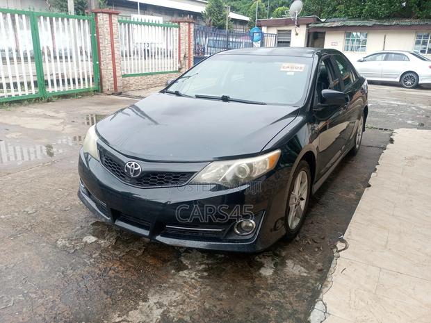 Toyota Camry 2013 Green