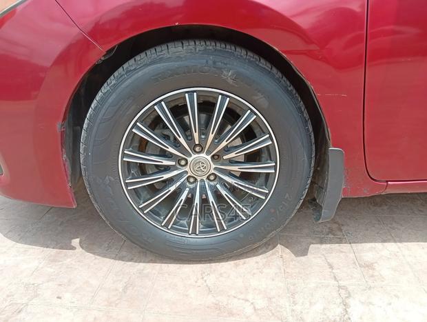 Toyota Corolla 2017 Red