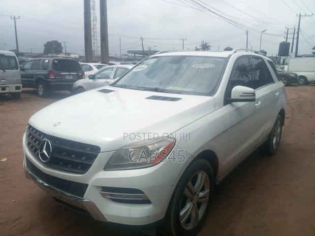 Mercedes-Benz M Class ML350 4MATIC 4dr SUV AWD (3.5L 6cyl 7A) 2014