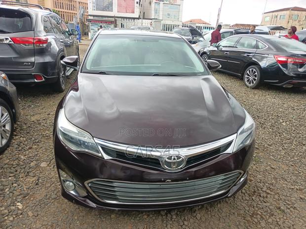 Toyota Avalon 2014 Red