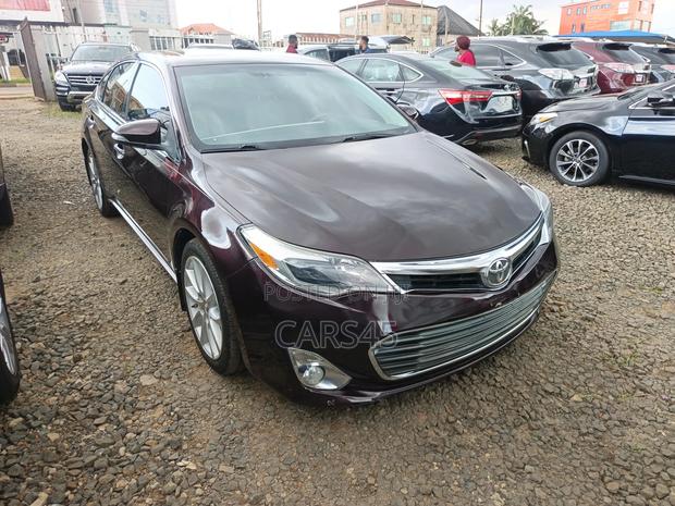 Toyota Avalon 2014 Red