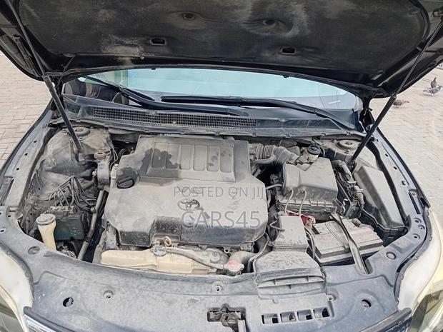 Toyota Avalon XLE FWDSedan (3.6L 6cyl 6A) 2016 Black